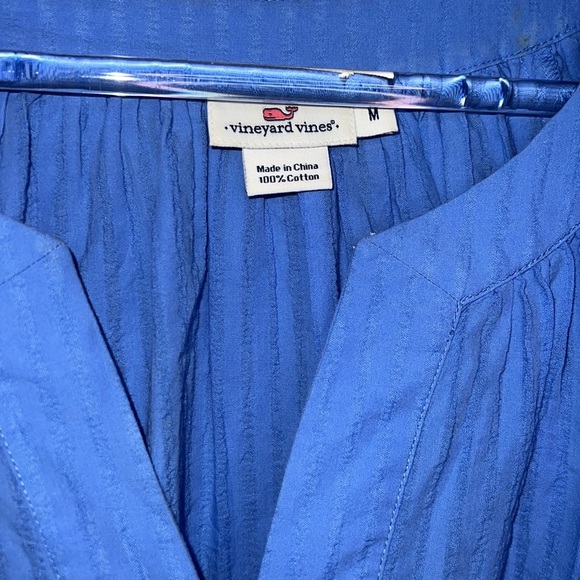 Vineyard Vines Blue  3 Quarter Inch Sleeve Blouse - Picture 4 of 7